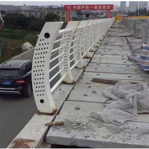 硕翔桥梁金属护栏 组合式桥梁护栏定制 商洛梁柱式桥梁护栏工厂